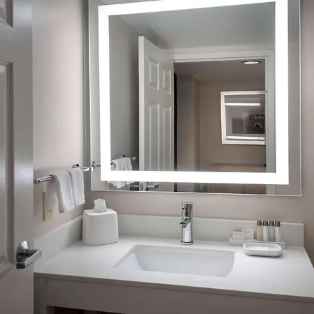 Hayes Street Downtown, Trademark By Wyndham 3* Nashville