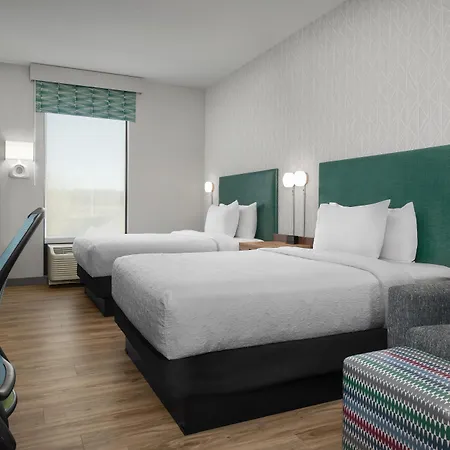 Hotel Home2 Airport