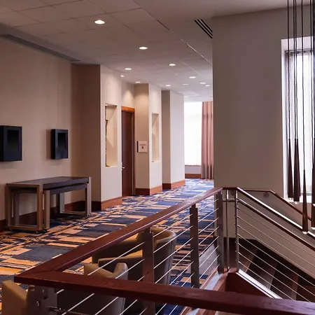 Marriott At Vanderbilt 4*
