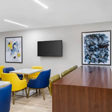Comfort West 4*