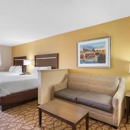 Western Belle Meade & Hotel