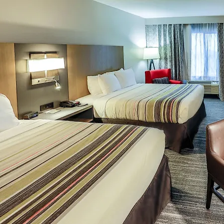 Country & By Radisson Airport Tn Hotel Nashville