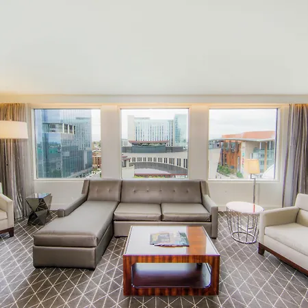Hotel Hilton Downtown 4*