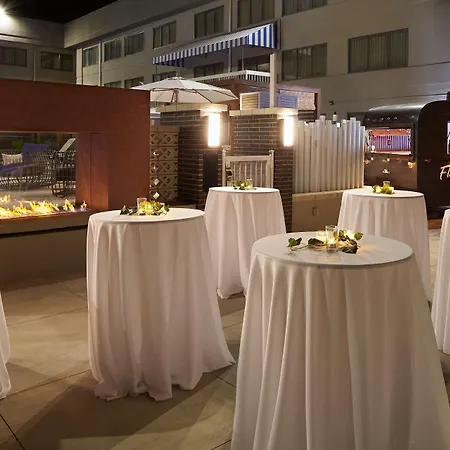 Doubletree By Hilton Airport 3* Nashville