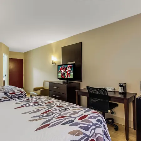 Red Roof - Music Motel 2*