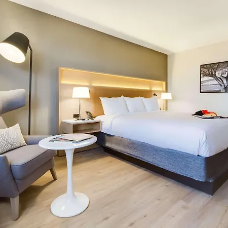 Radisson Airport Hotel