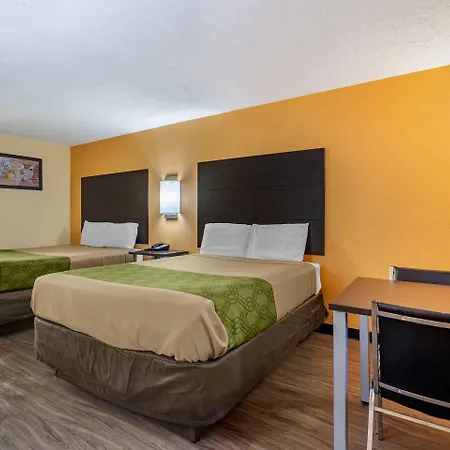 Econo North Motel 3*