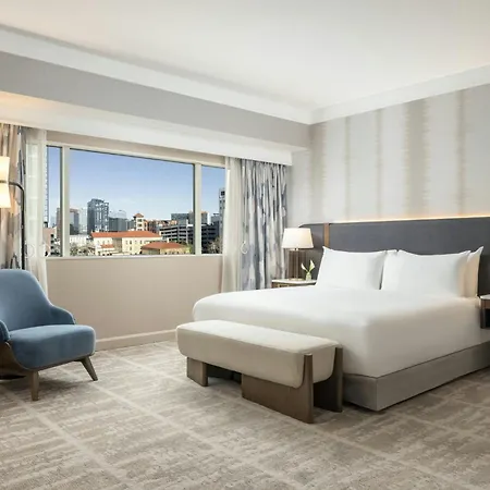 Loews At Vanderbilt Plaza 5* Nashville
