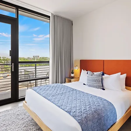 Harthall Hotel 4*