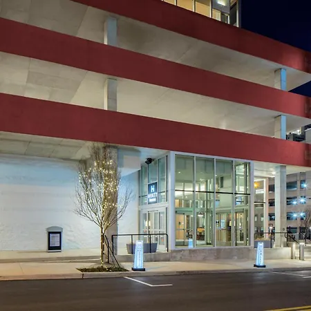 Hotel Hyatt House At Vanderbilt 3*