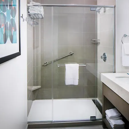Hyatt House At Vanderbilt Nashville
