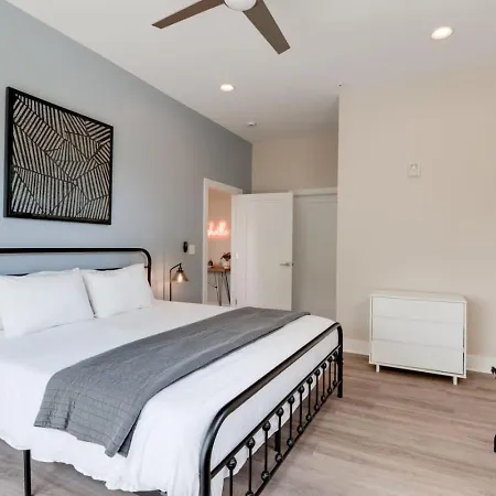 Prime West End 2br W, Sauna And Balcony Near Vandy!