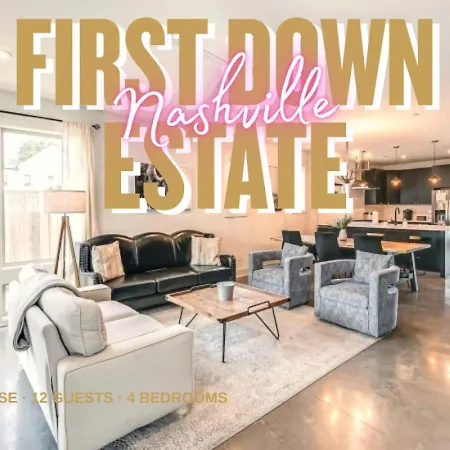 4br/5ba Rooftop Bar | Sleeps 12 | 1 Mi To Nissan Nashville