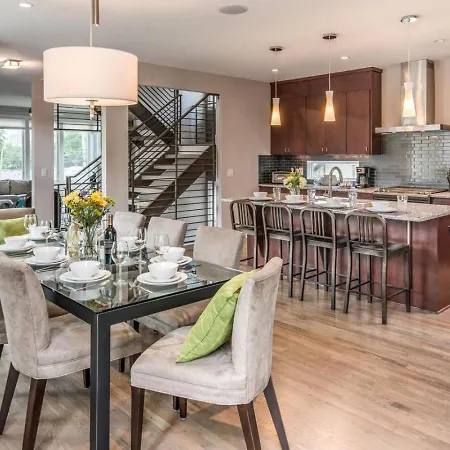 Music Skyline 4br Gulch Rooftop Garage Nashville