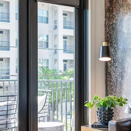 Holiday home Walk To Nightlife, Vanderbilt, Minutes To Broadway Nashville