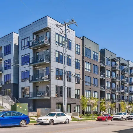 Holiday home Walk To Nightlife, Vanderbilt, Minutes To Broadway