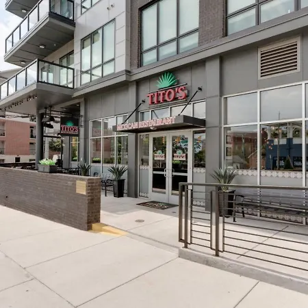 Holiday home Walk To Nightlife, Vanderbilt, Minutes To Broadway *