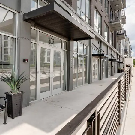 Holiday home Walk To Nightlife, Vanderbilt, Minutes To Broadway Nashville