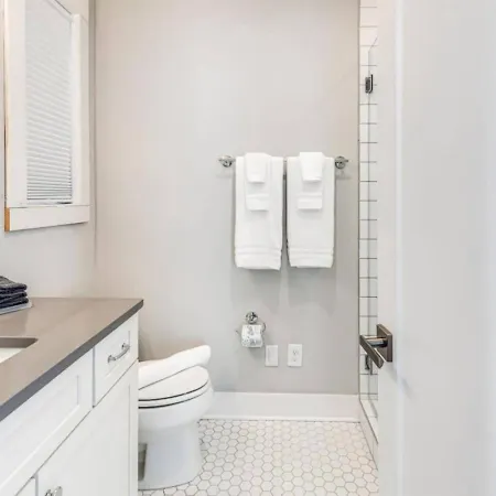 Skyline Vue 4 6 Baths Rooftop, Game Holiday home Nashville