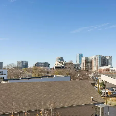 Steps To The Gulch 4br 3,5 Ba Rooftop Wet Bar Holiday home Nashville