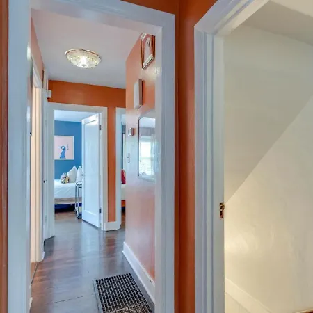Unique And Stylish East 3 Bedroom 2.5 Bath Nashville