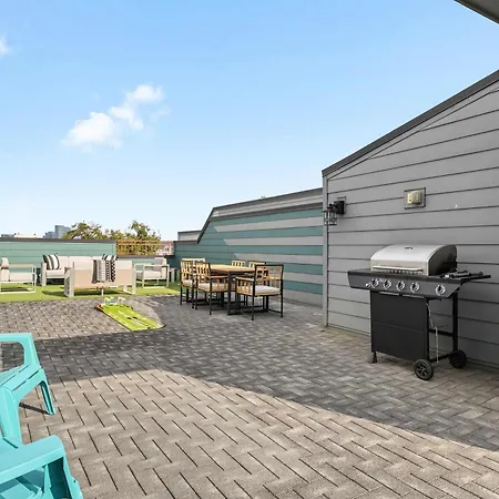Music Mansion 2 Miles To Broadway - 13 Beds *