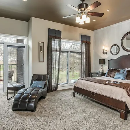 Apartment Uptown In Downtown *