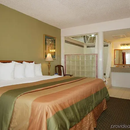 Hotel Rodeway & 3*