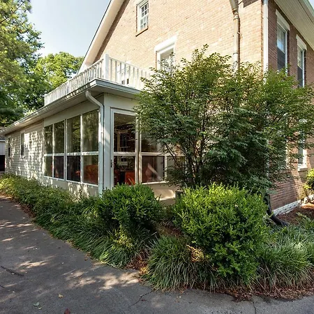 Holiday home Nashville's Green Hills Neighborhood *