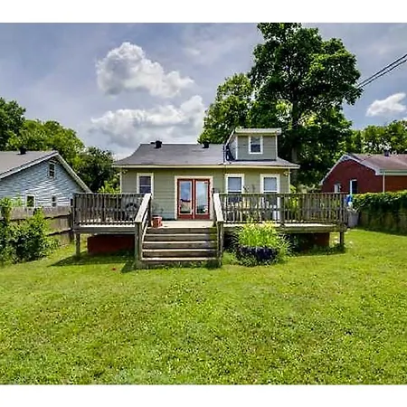 Three Bedroom-inglewood-trendy East - Ing1 Holiday home