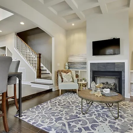 Sharpe Duplex * Nashville