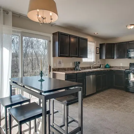Wooded Duplex Townhouse Holiday home