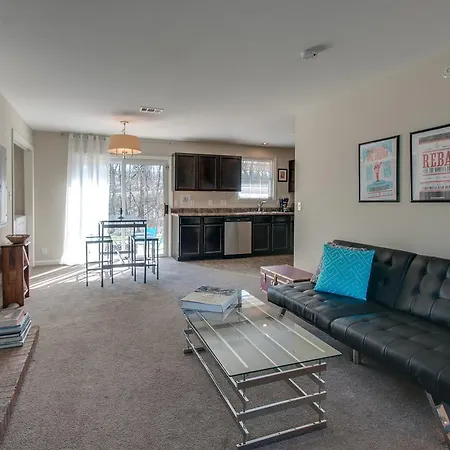 Wooded Duplex Townhouse Holiday home *