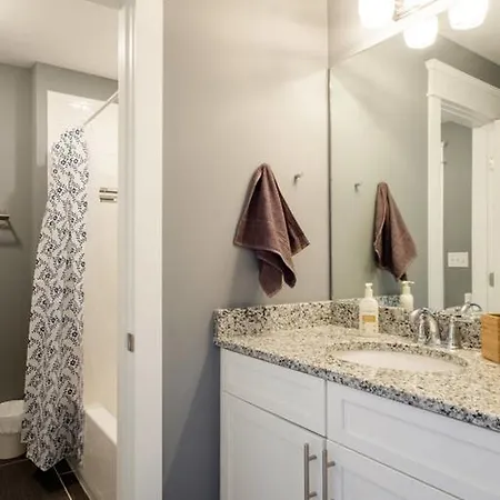 Holiday home 4 Bedroom House In South 11th Street