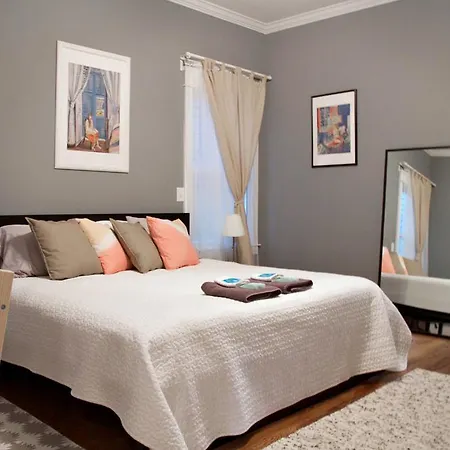 Apartment 9 Bedroom House In South 11th Street Nashville