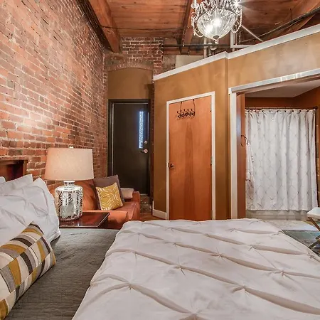 Loft Downtown * Nashville