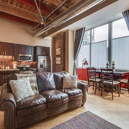 Loft Downtown Apartment *