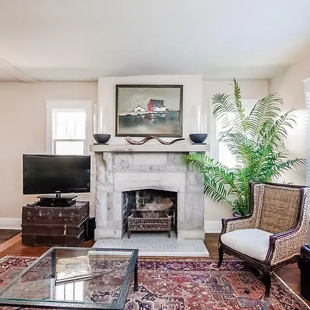 1930's Cottage-