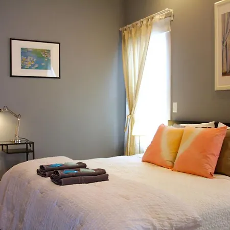 Apartment 9 Bedroom House In South 11th Street
