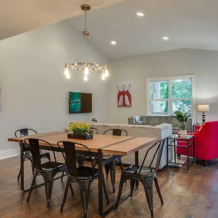 Sprawling, Beautiful New Build With For All- Close To Downtown+hot Spots! Nashville