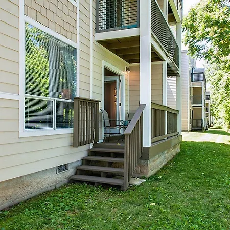 Apartment Stunning Riverfront, Downtown Condo, Close To Everything!best Spot In Nashville! Nashville