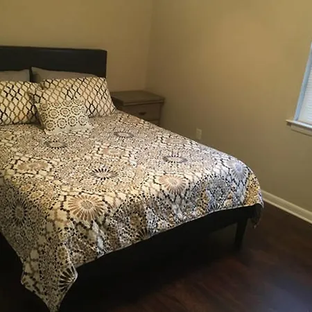 5139 Hunters Point Lane Nashville