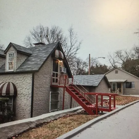 Dolly's Quiet & Private Getaway * Nashville