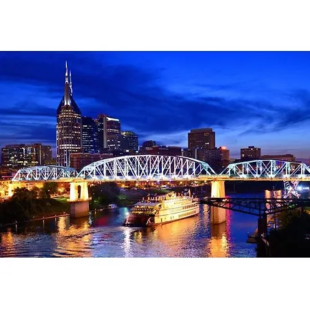 Villas & Townhomes By Yourent Holiday home Nashville