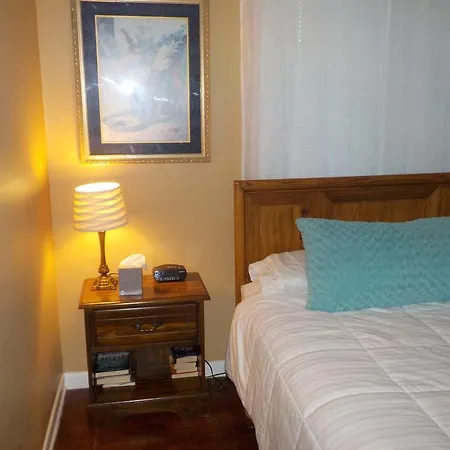 Batavia Suites Apartment