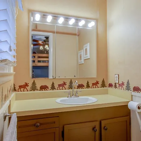 Holiday home Western Hills Dr Nashville