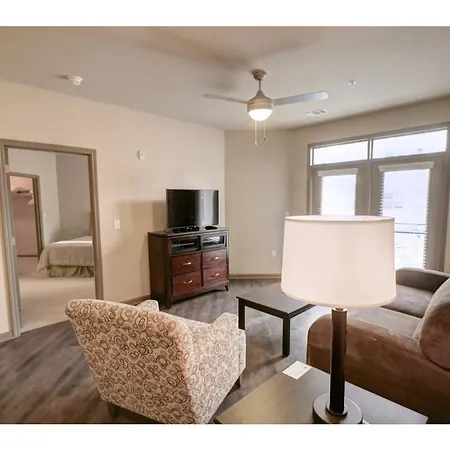 Two Bedroom Germantown - Gt03 *