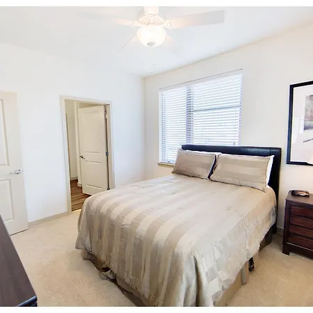 Two Bedroom Midtown With Rooftop Pool Mt01 *