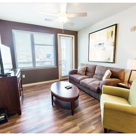 Apartment Two Bedroom Midtown Aparment With Rooftop Pool - Mt05 *