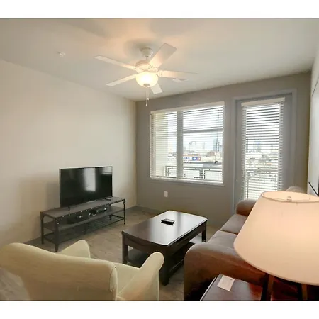 Apartment Two Bedroom Midtown Apartment With Rooftop Pool - Mt08 Nashville